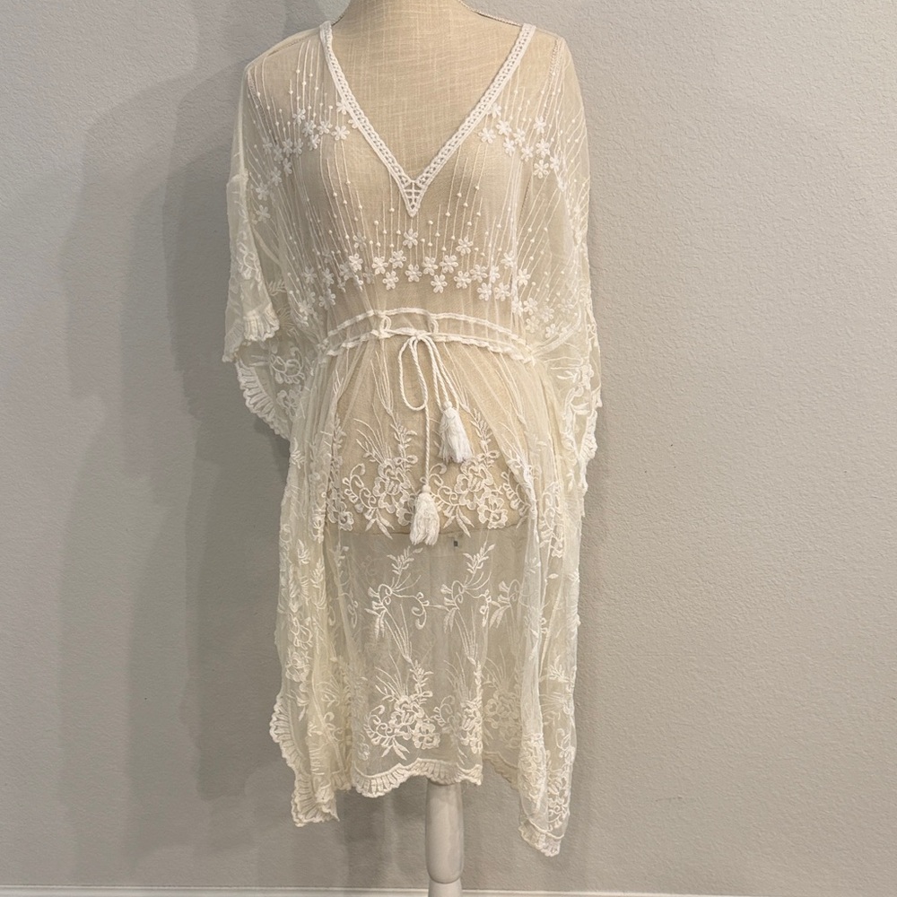 Shiraleah Sheer White Embroidered V-Neck Kaftan Cover-Up